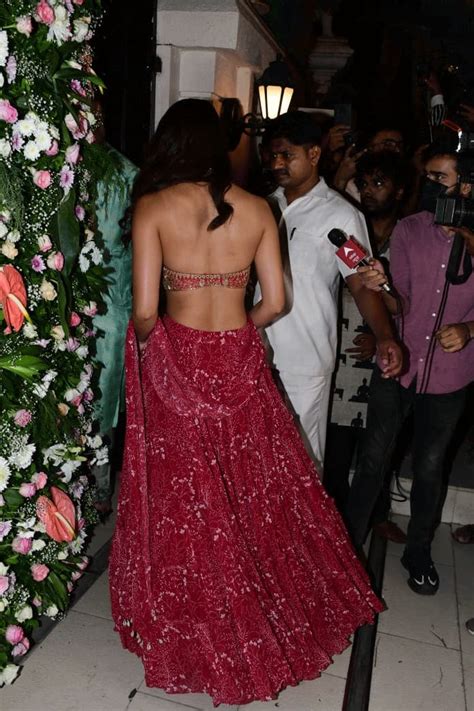 sexy diwali|Disha Patani looks smoking HOT in red bralette .